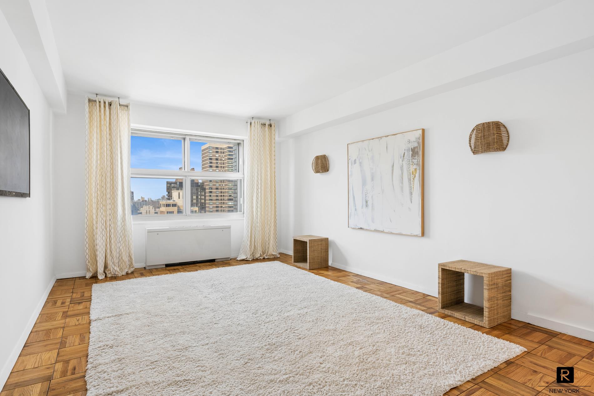 400 East 56th Street 37D Sutton Place New York NY 10022