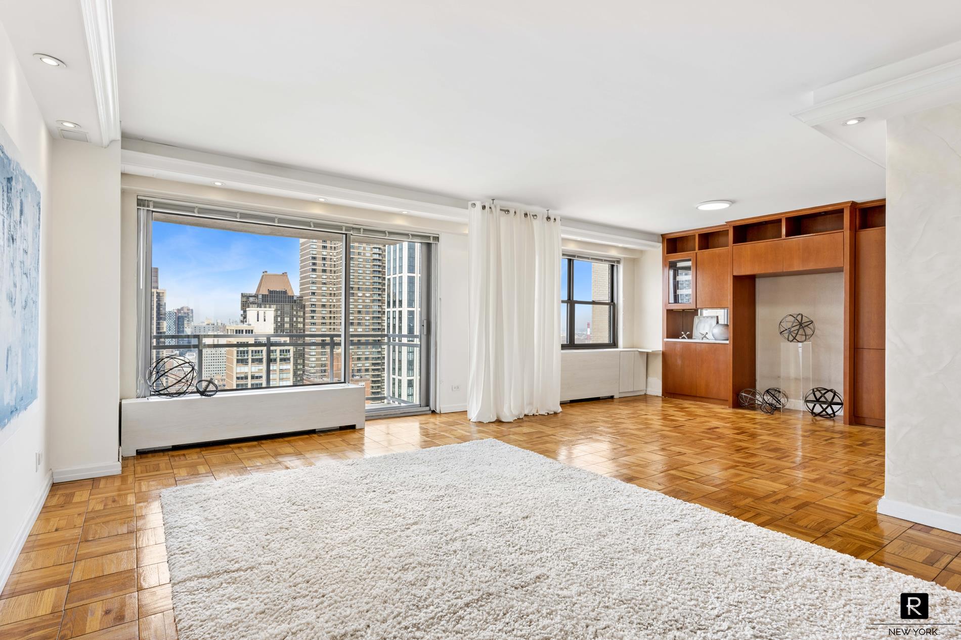 400 East 56th Street 37D Sutton Place New York NY 10022