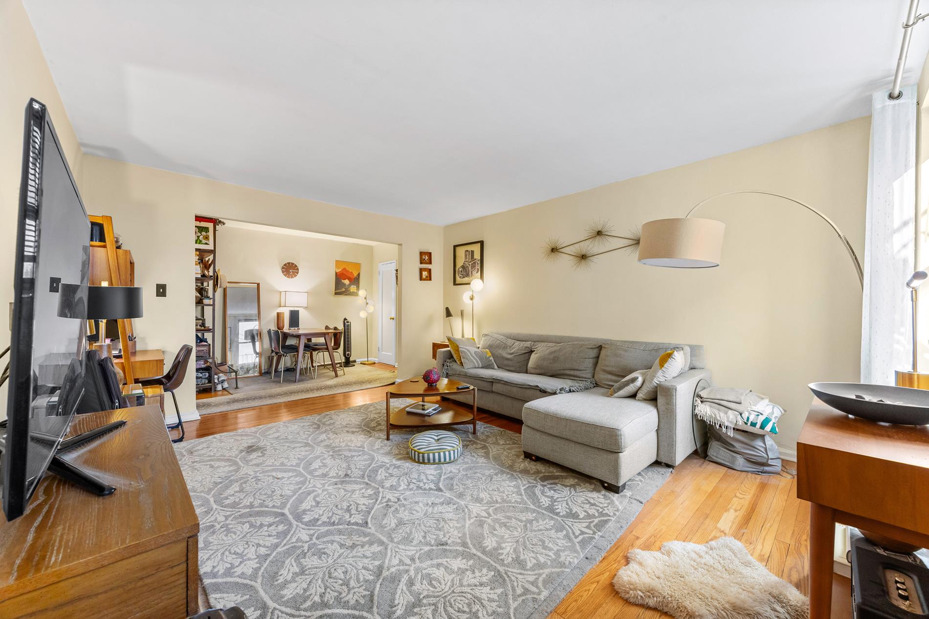302 96th Street 4-G Fort Hamilton Brooklyn NY 11209