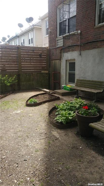 50-15 39th Street 5-C Sunnyside Queens NY 11104