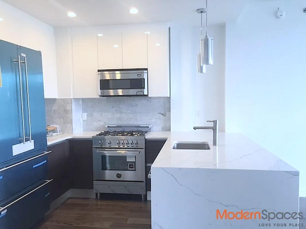 11-35 45th Avenue 4-A Long Island City Queens NY 11101
