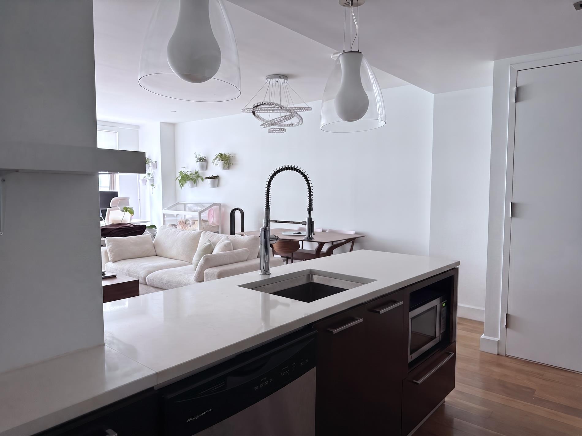 2-17 51st Avenue 518 Long Island City Queens NY 11101