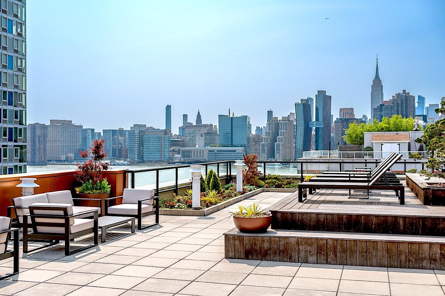 2-17 51st Avenue 518 Long Island City Queens NY 11101