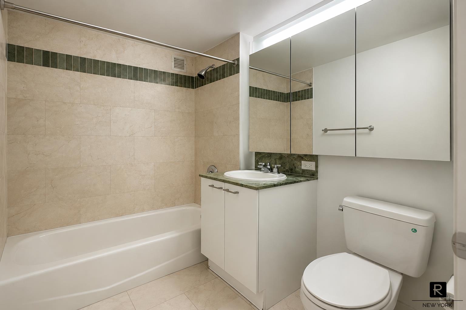 210 Warren Street Battery Park City New York NY 10282