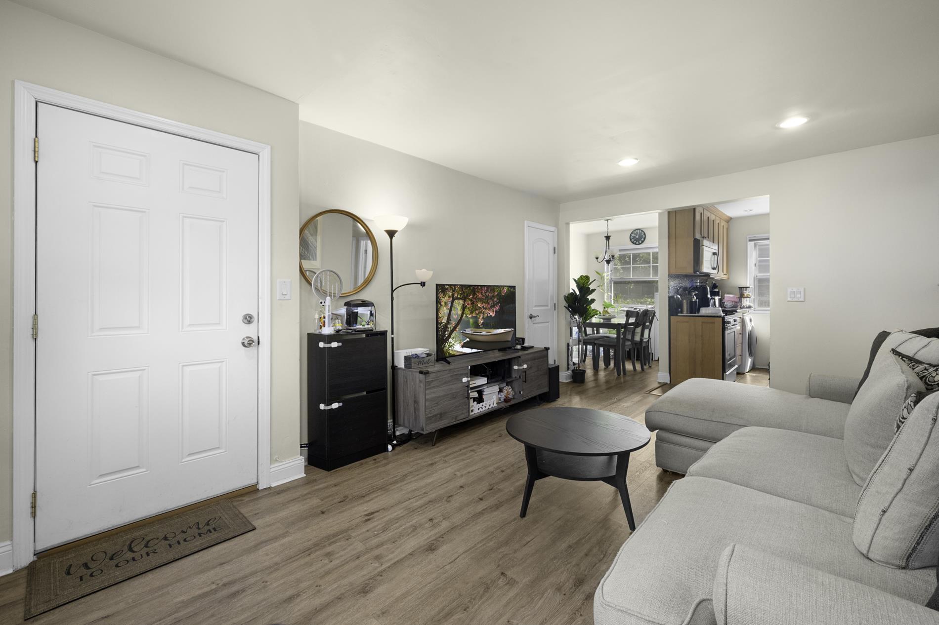 249-33 64th Avenue 1 Little Neck Queens NY 11362