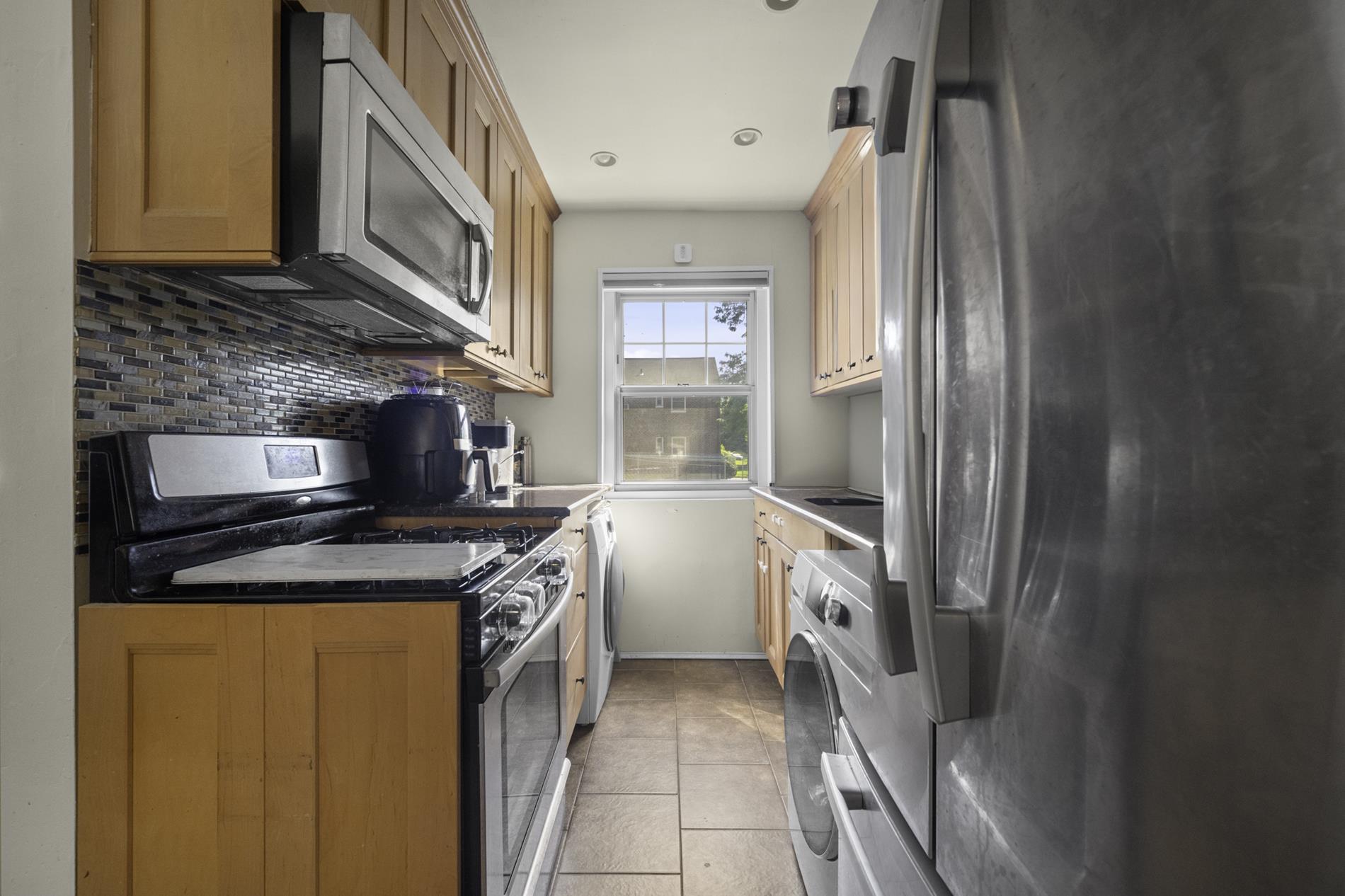249-33 64th Avenue 1 Little Neck Queens NY 11362