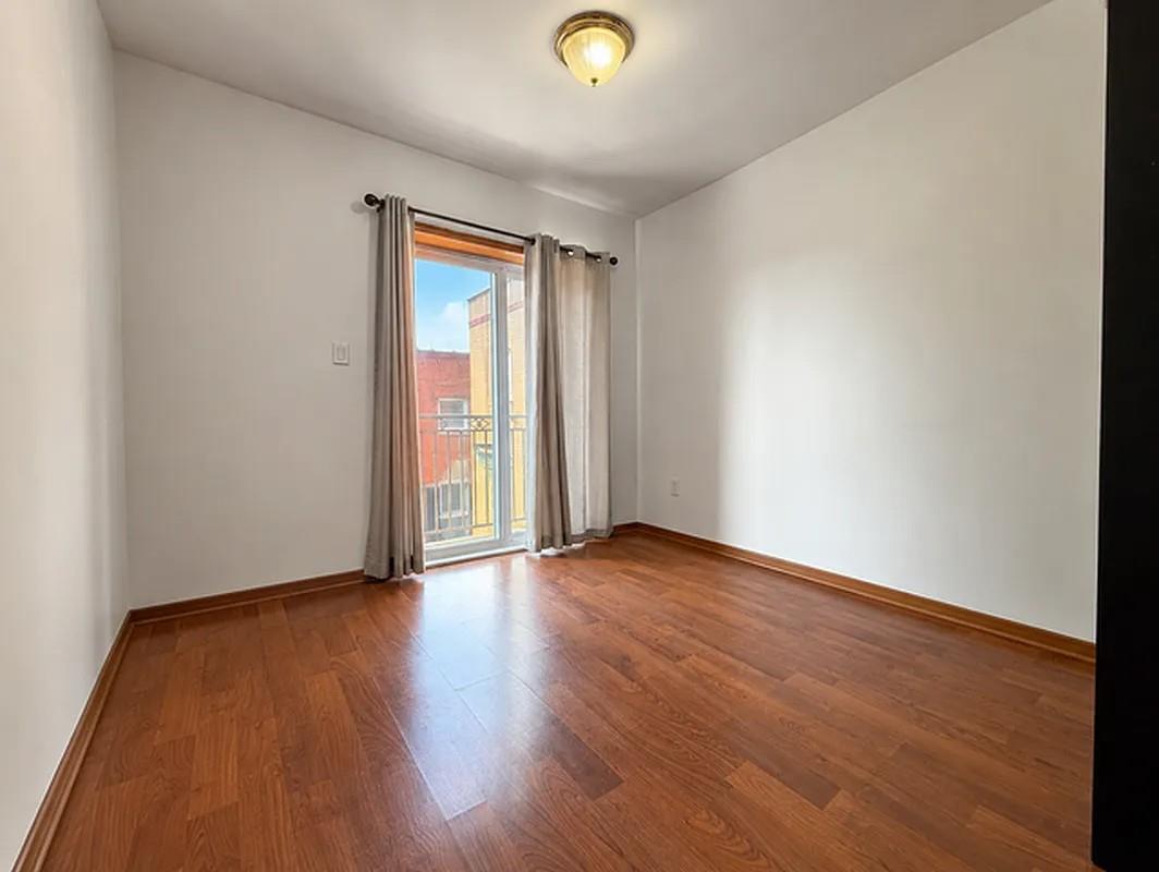 53-08 90th Street 3-B Elmhurst Queens NY 11373