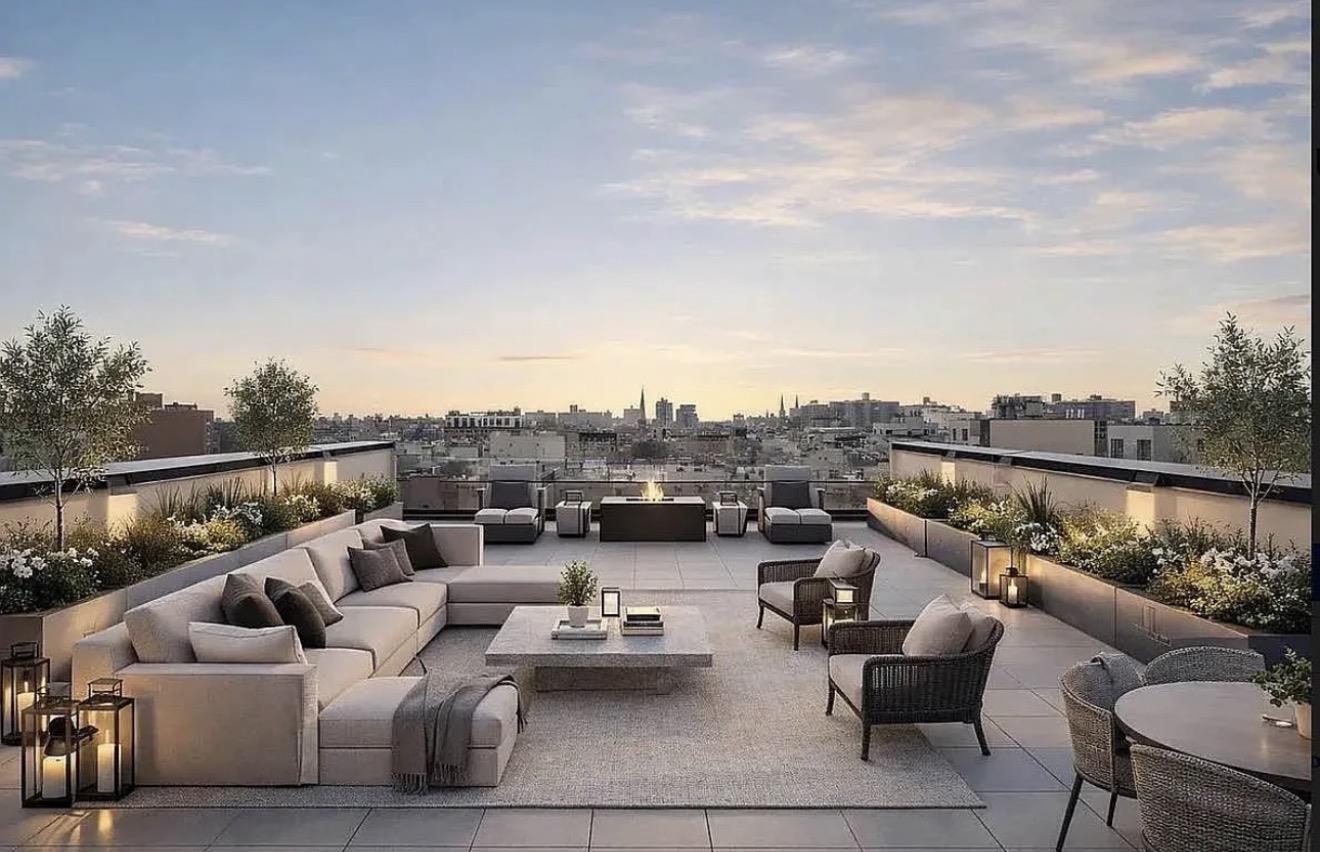 772 Metropolitan Avenue East Williamsburg Brooklyn NY 11211