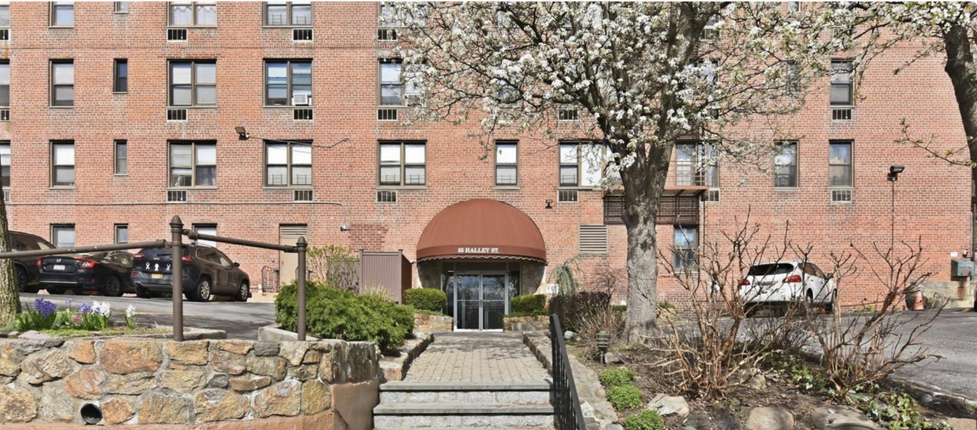 55 Halley Street Out of NYC Yonkers NY 10704