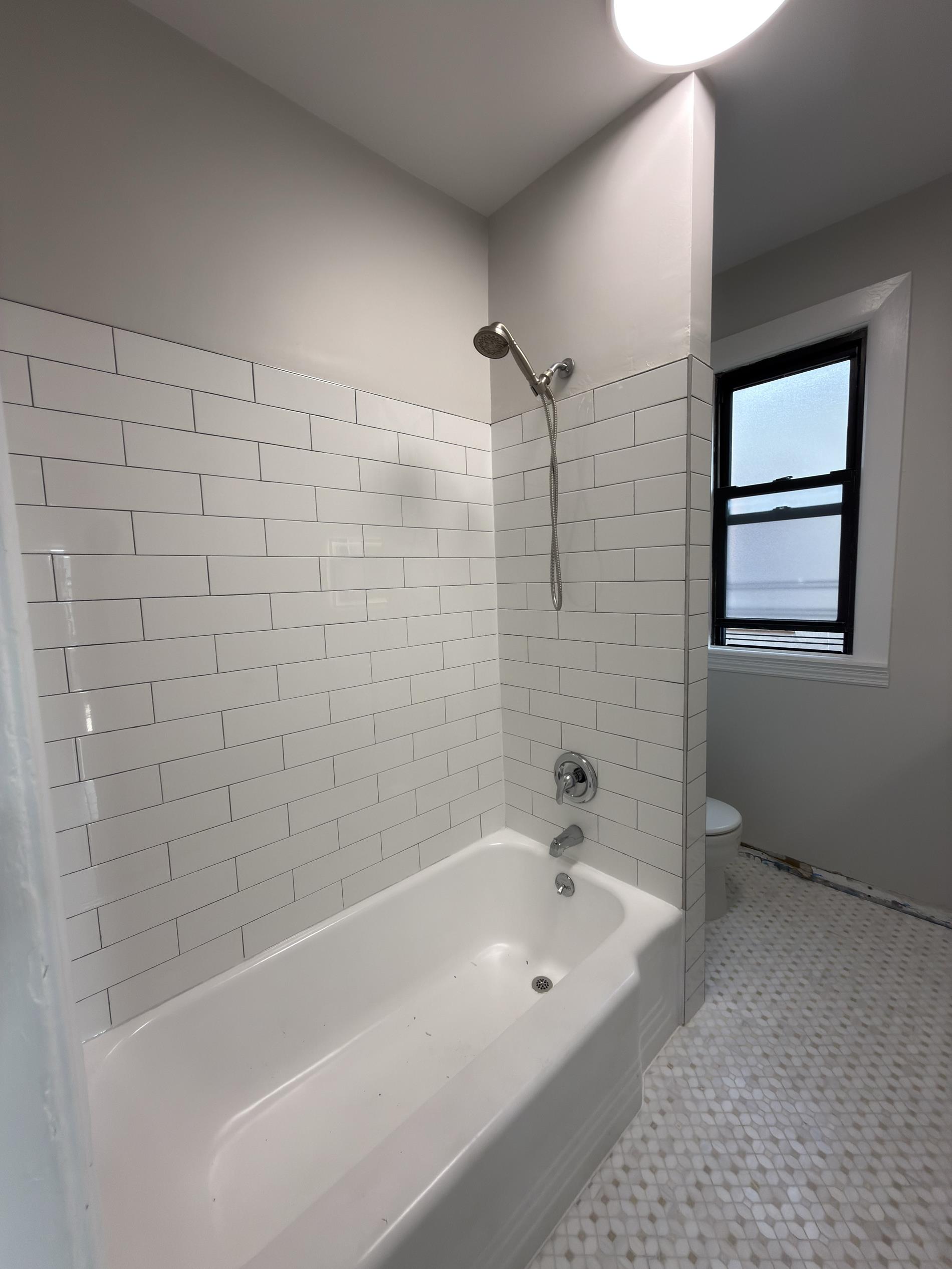 34-37 9th Street 3 Ravenswood Queens NY 11106