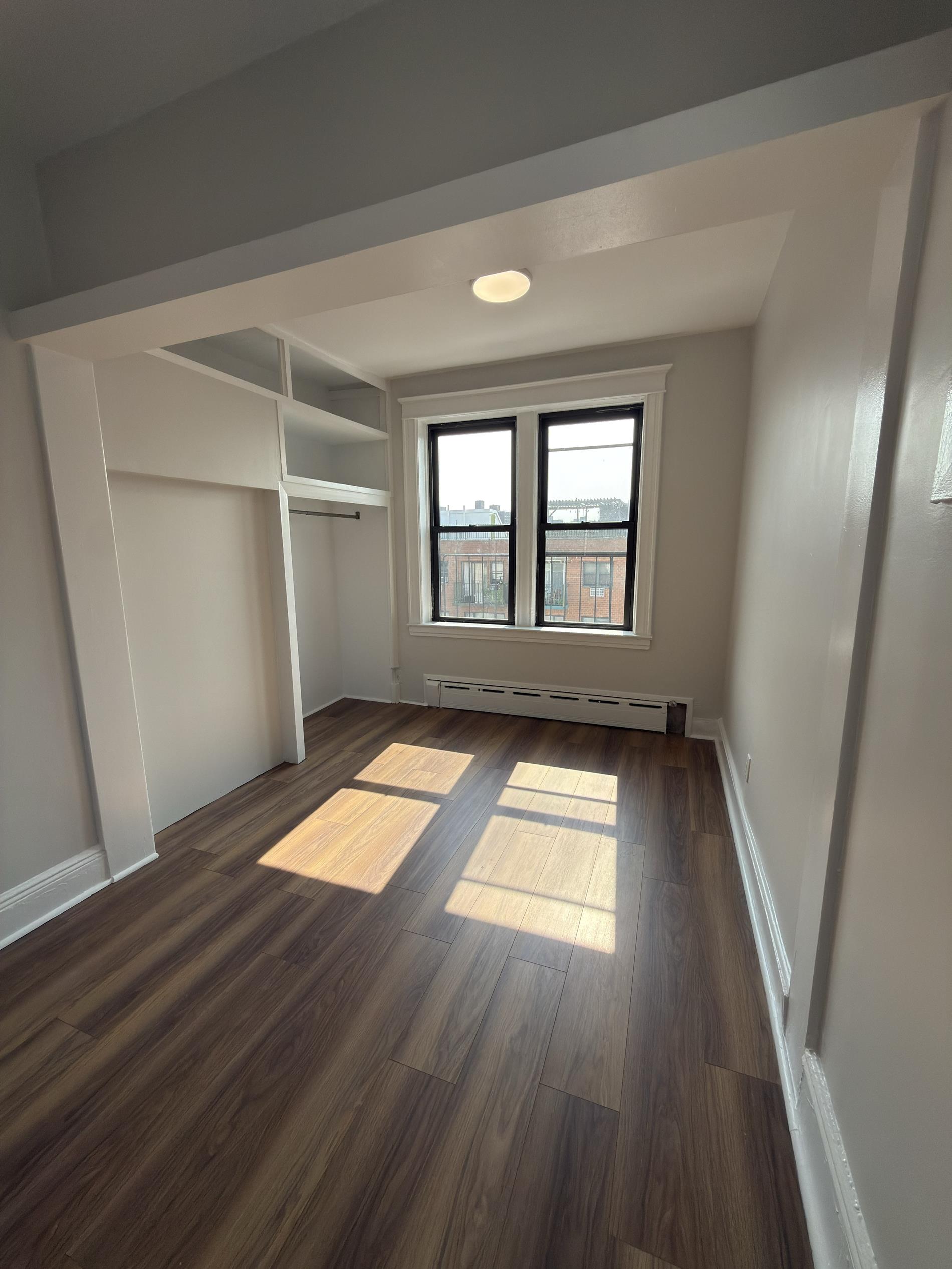 34-37 9th Street 3 Ravenswood Queens NY 11106