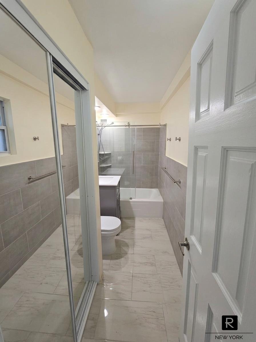 240 East 55th Street Sutton Place New York NY 10022