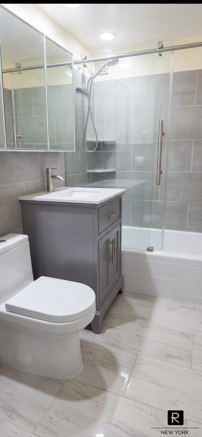 240 East 55th Street Sutton Place New York NY 10022