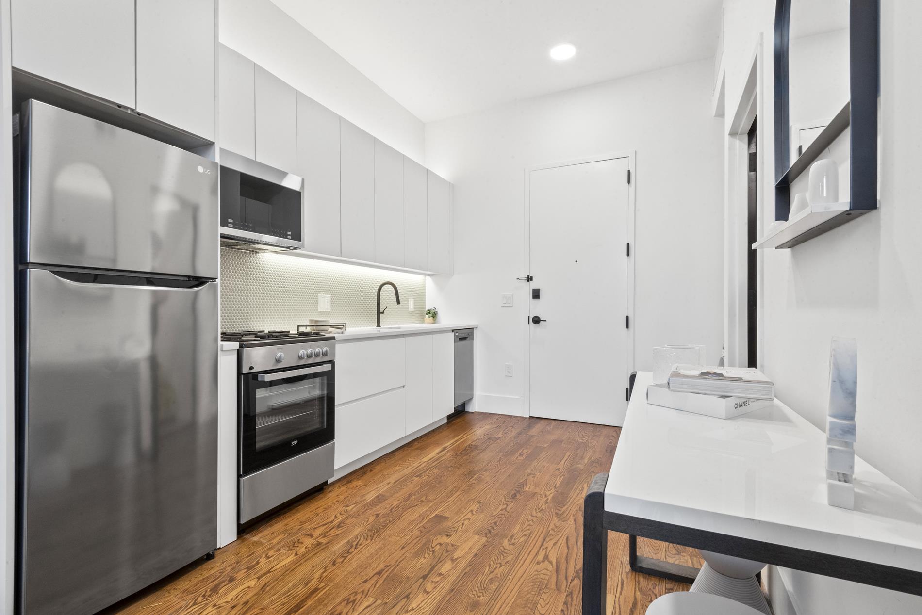 380 Montgomery Street 4077 Jersey City Jersey City NJ 07302