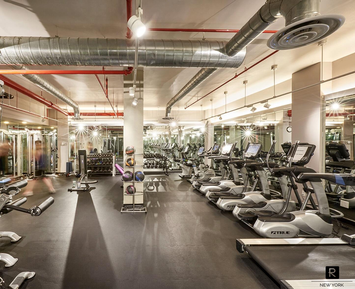 160 East 22nd Street Gramercy Park New York NY 10010