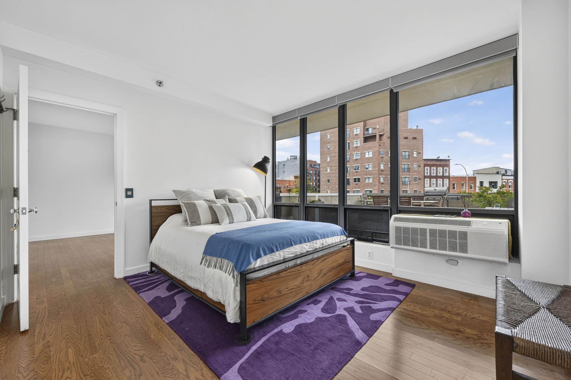 48-15 11th Street 2G Long Island City Queens NY 11101