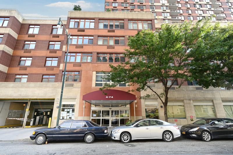 4-74 48th Avenue 28E Hunters Point Queens NY 11109