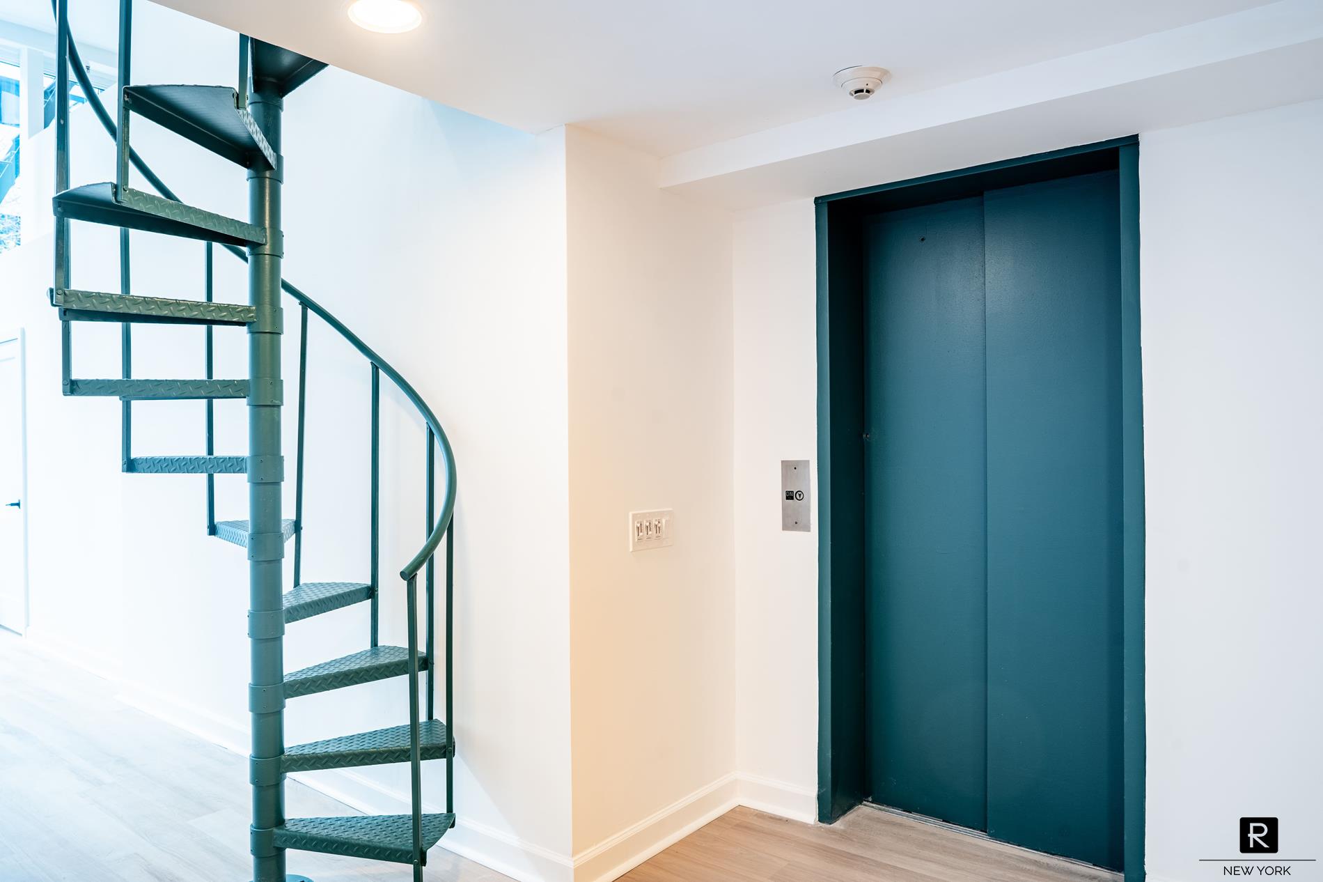 67 Murray Street Tribeca New York NY 10007