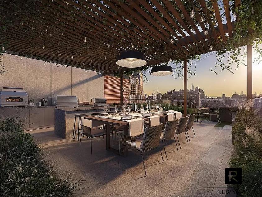 215 West 28th Street Chelsea New York NY 10001