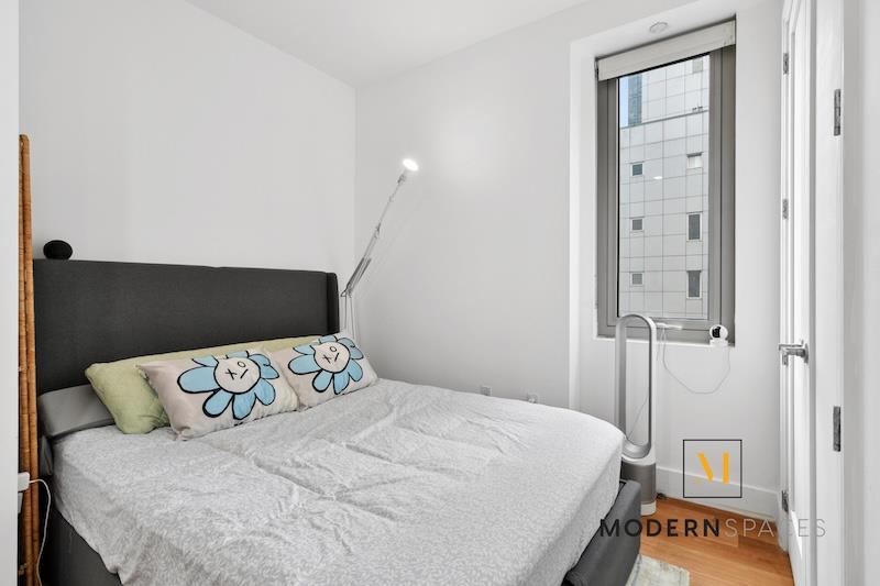 44-15 Purves Street 14-D Long Island City Queens NY 11101