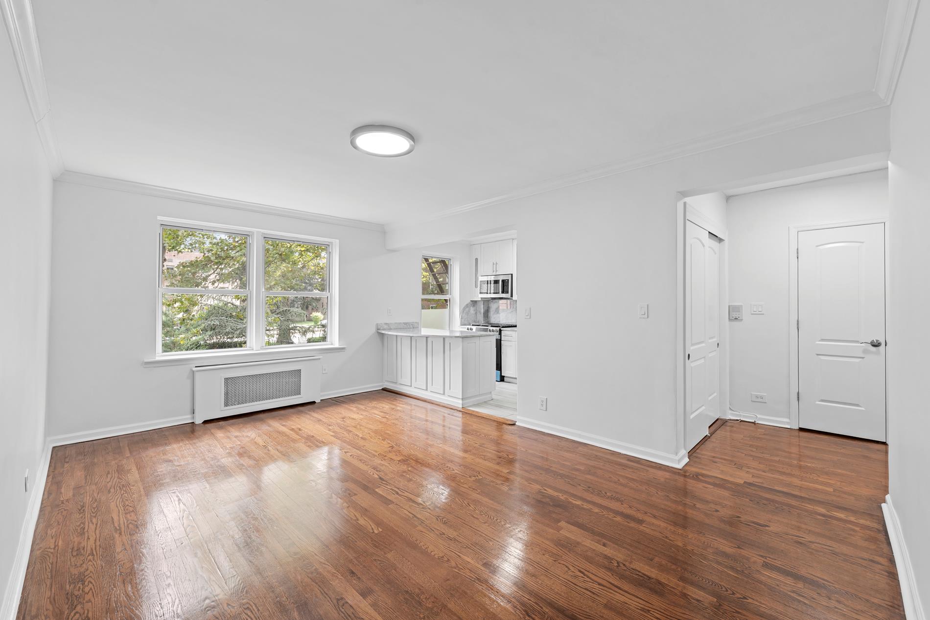 141-39 78th Road 2-P Kew Gardens Hills Queens NY 11367