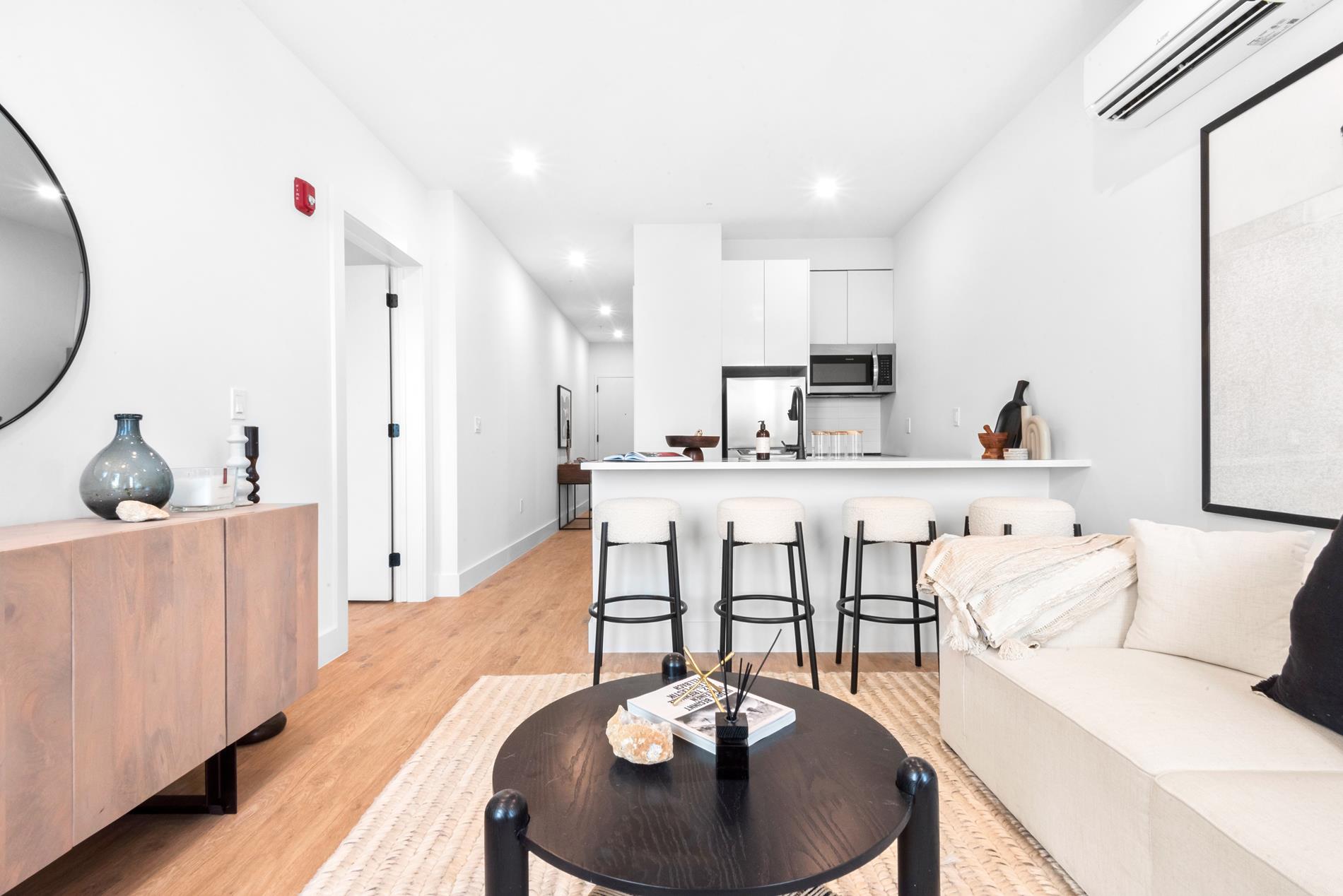 669 Bergen Avenue 5501 Jersey City Jersey City NJ 07304