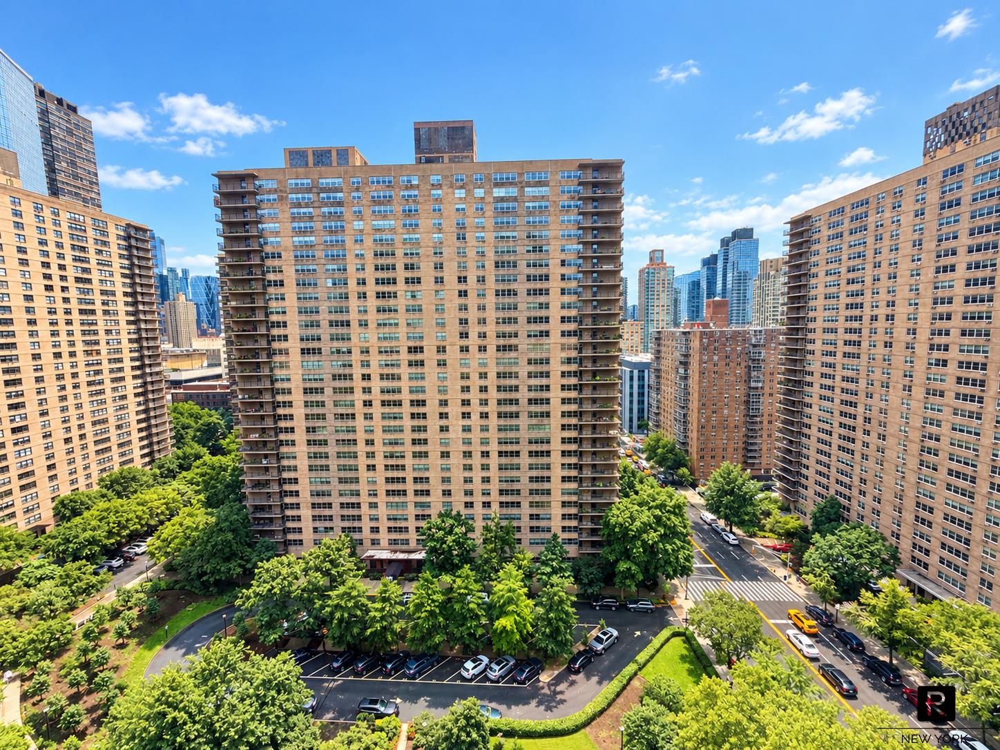 180 West End Avenue Lincoln Square New York NY 10023