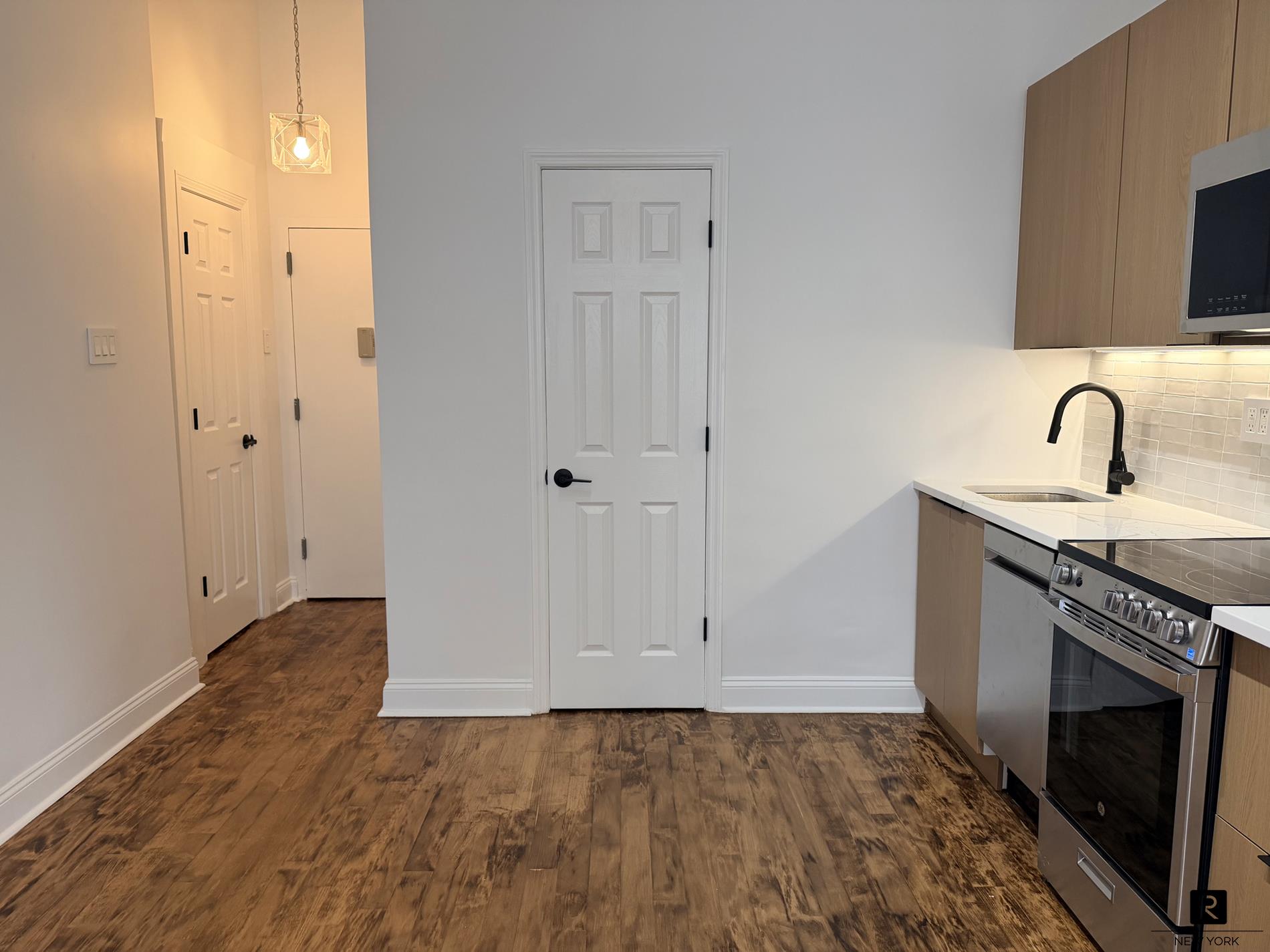 140 West 69th Street 72C Lincoln Square New York NY 10023