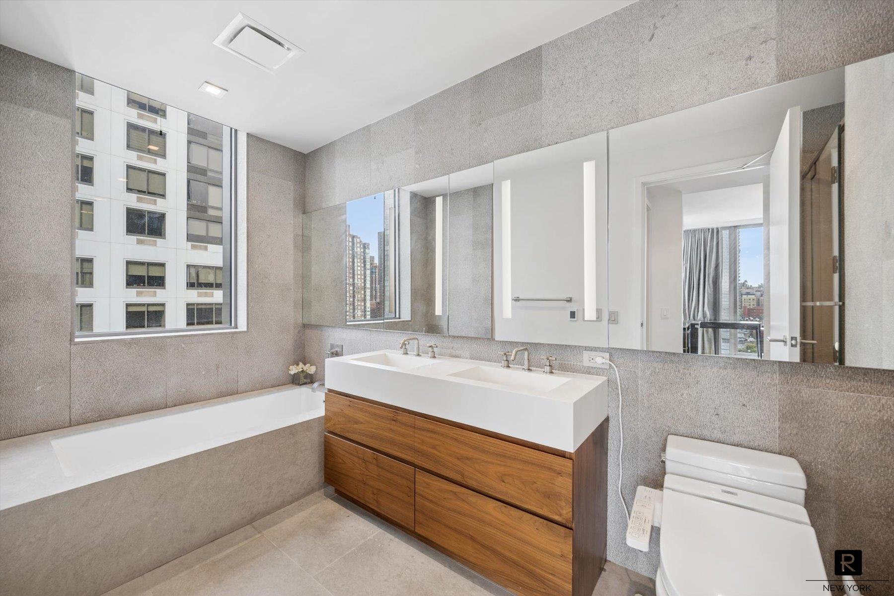360 East 89th Street Upper East Side New York NY 10128