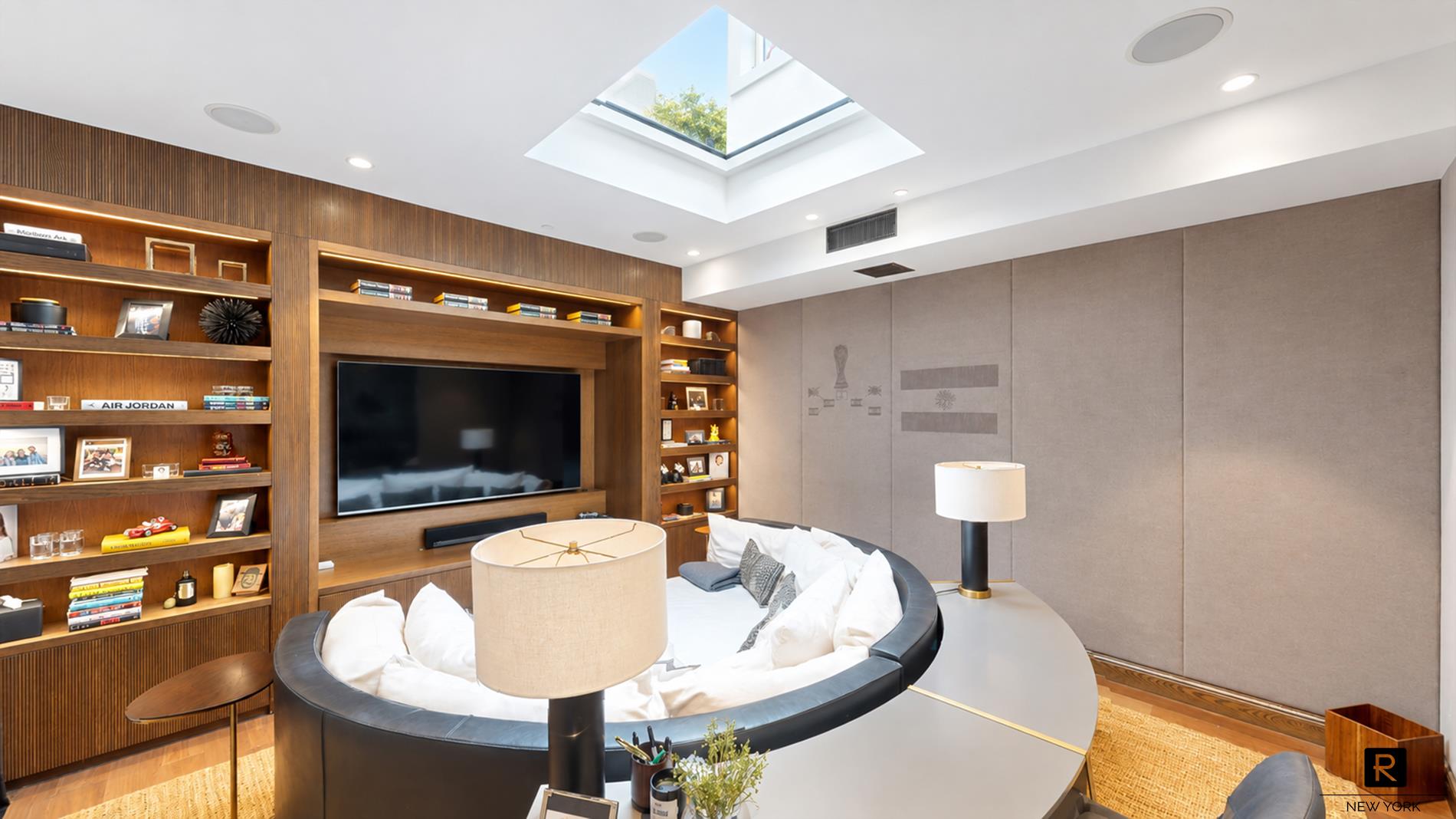 169 Hudson Street Tribeca New York NY 10013