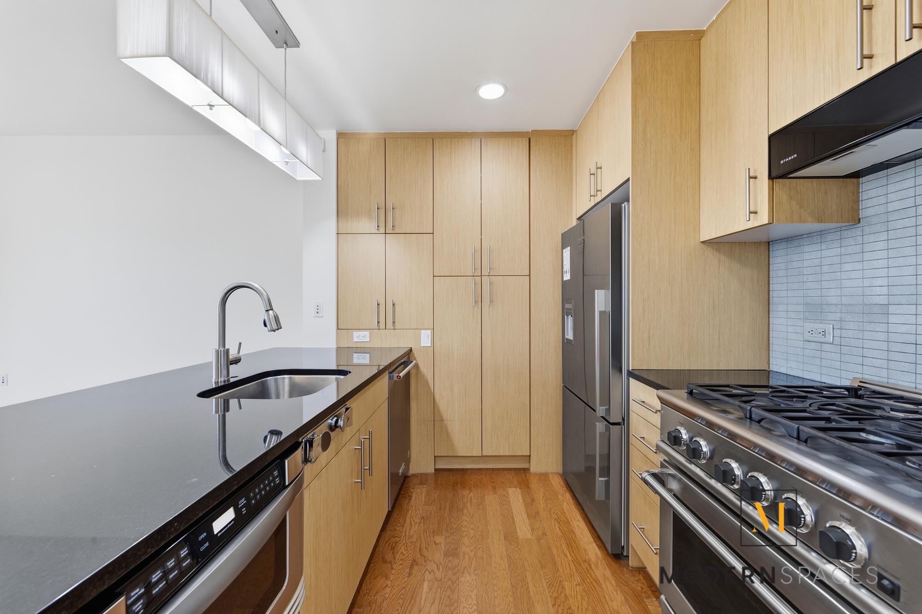 5-49 Borden Avenue 3H Hunters Point Queens NY 11101