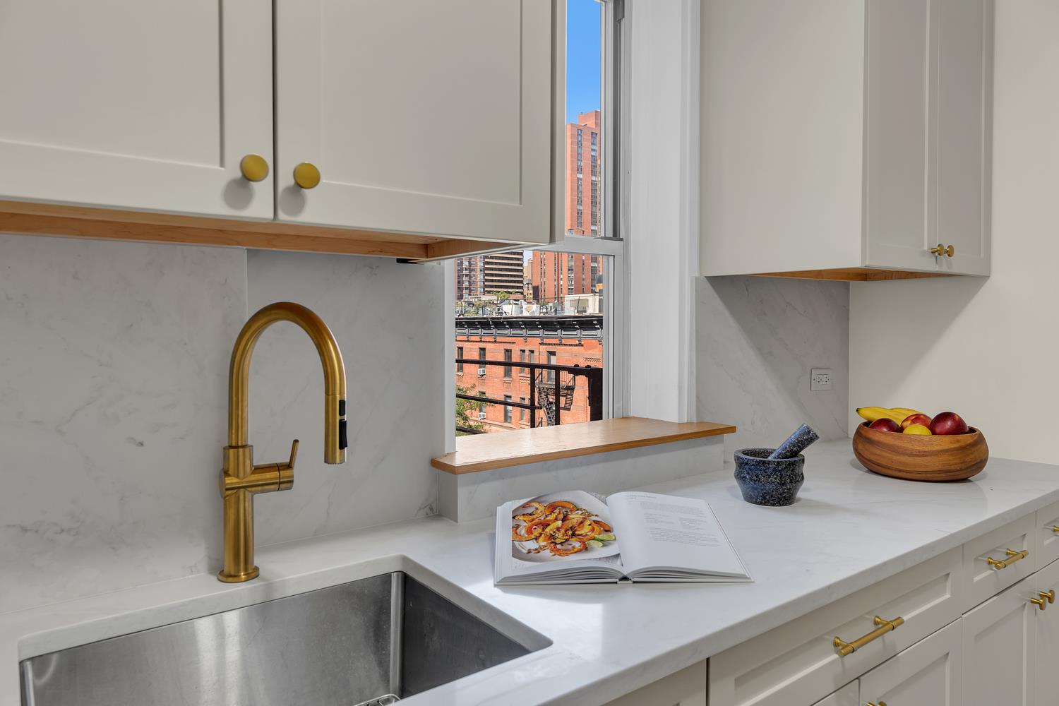 302 East 88th Street 7-F Upper East Side New York NY 10128