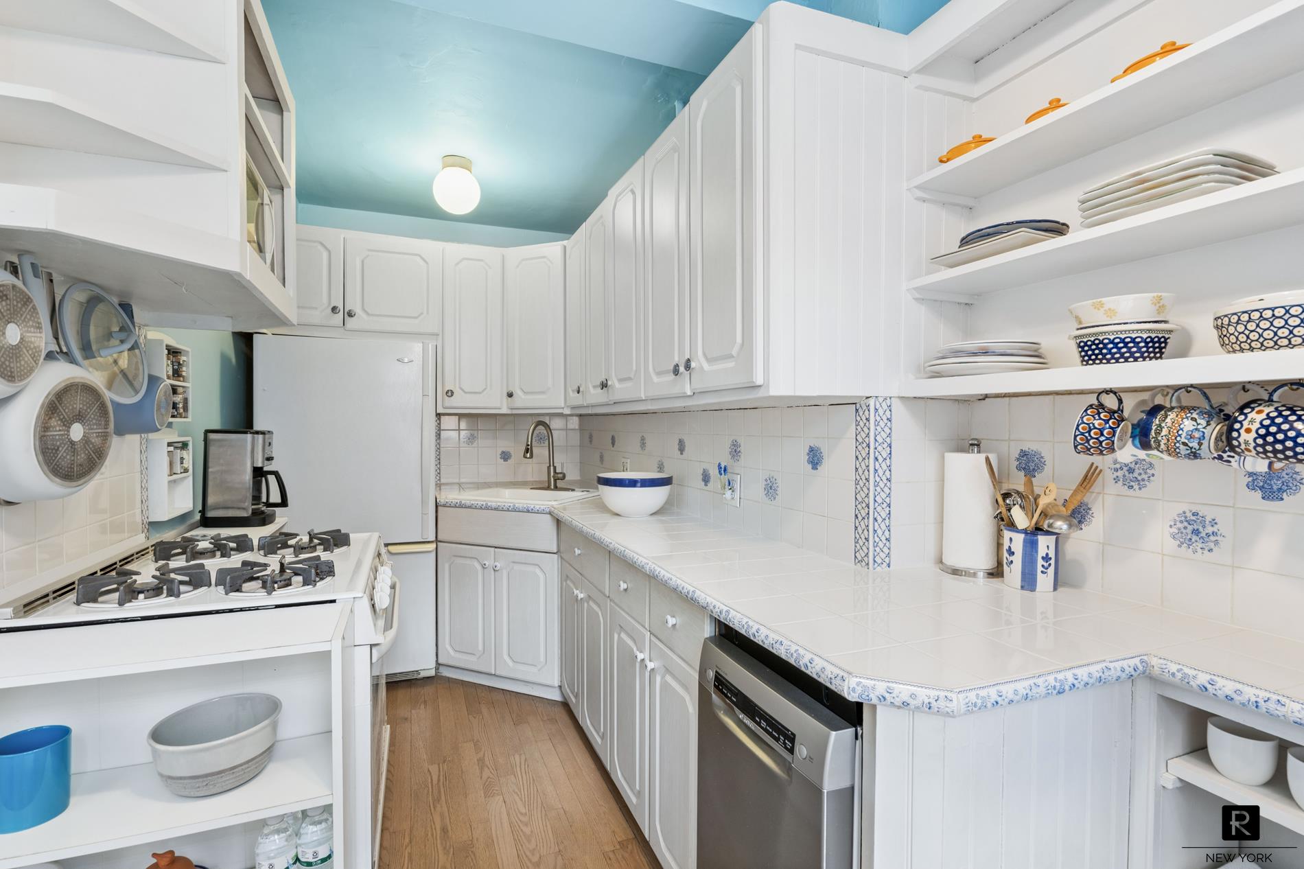 333 East 53rd Street Midtown East New York NY 10022