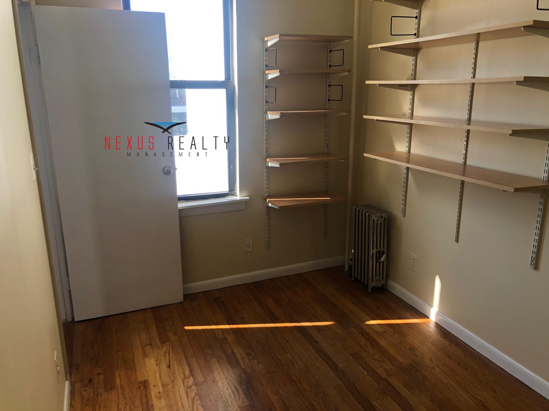 23-35 31st Street Astoria Queens NY 11105