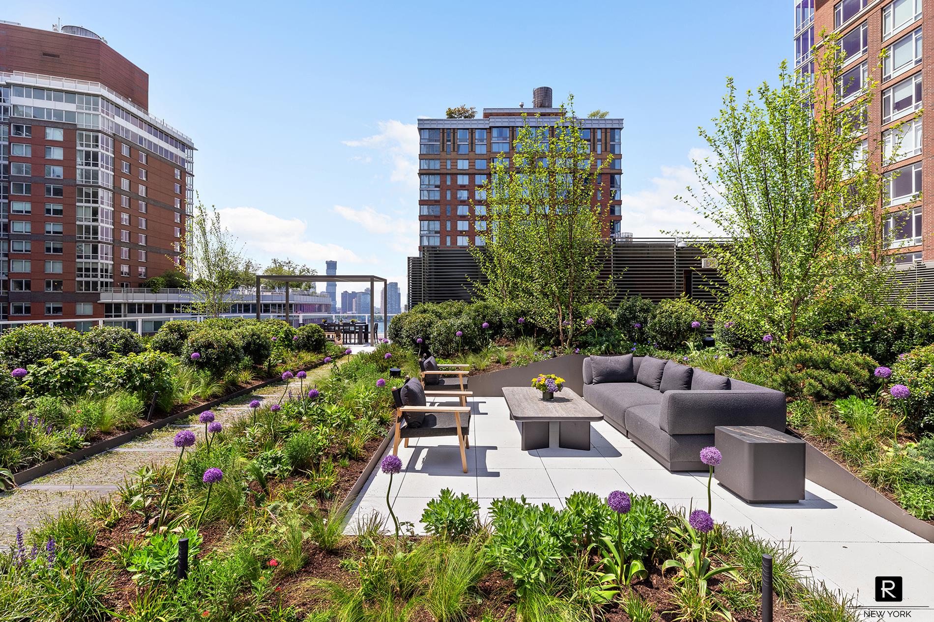 210 Warren Street Battery Park City New York NY 10282