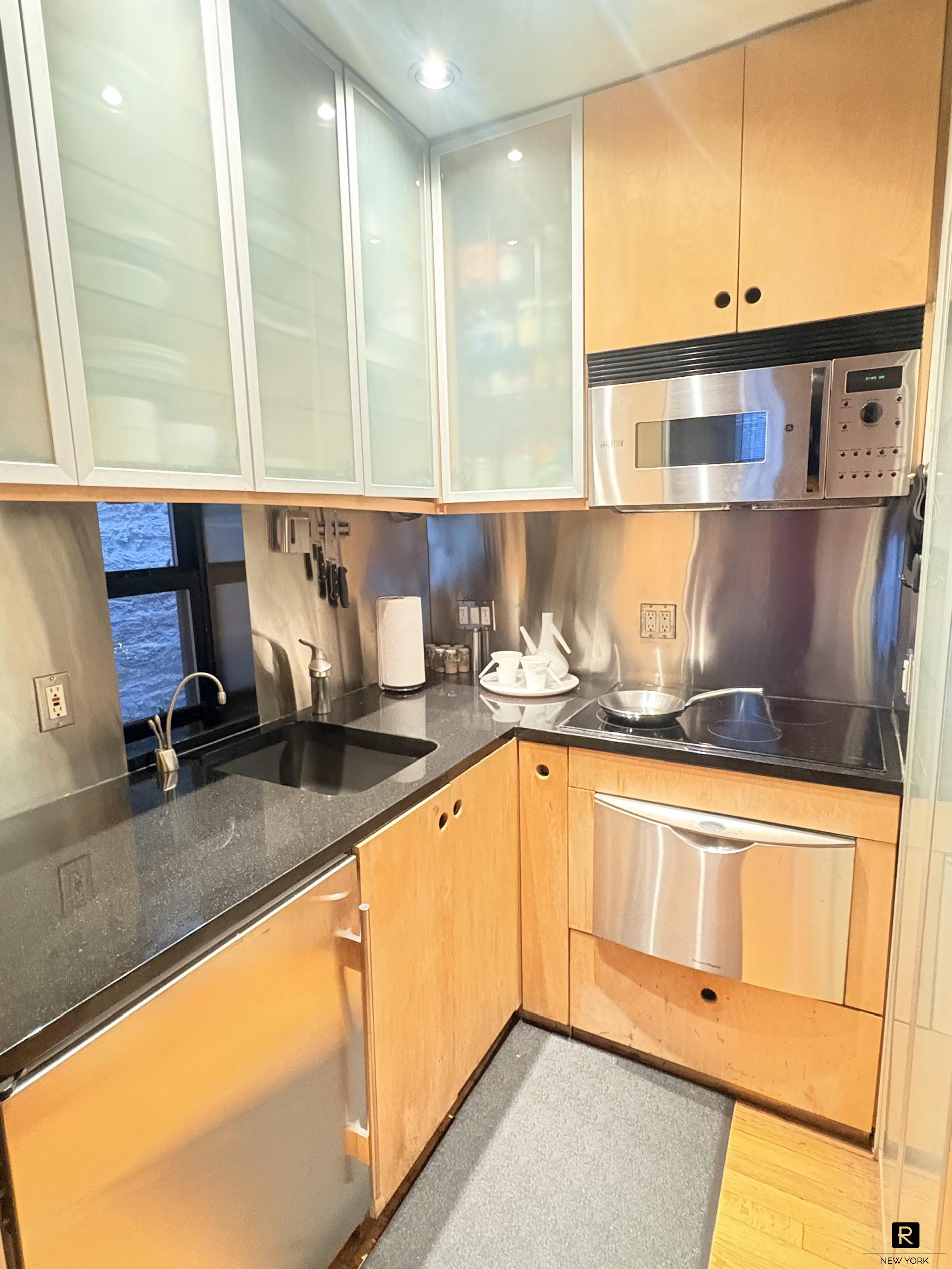 420 West 46th Street Clinton New York NY 10036