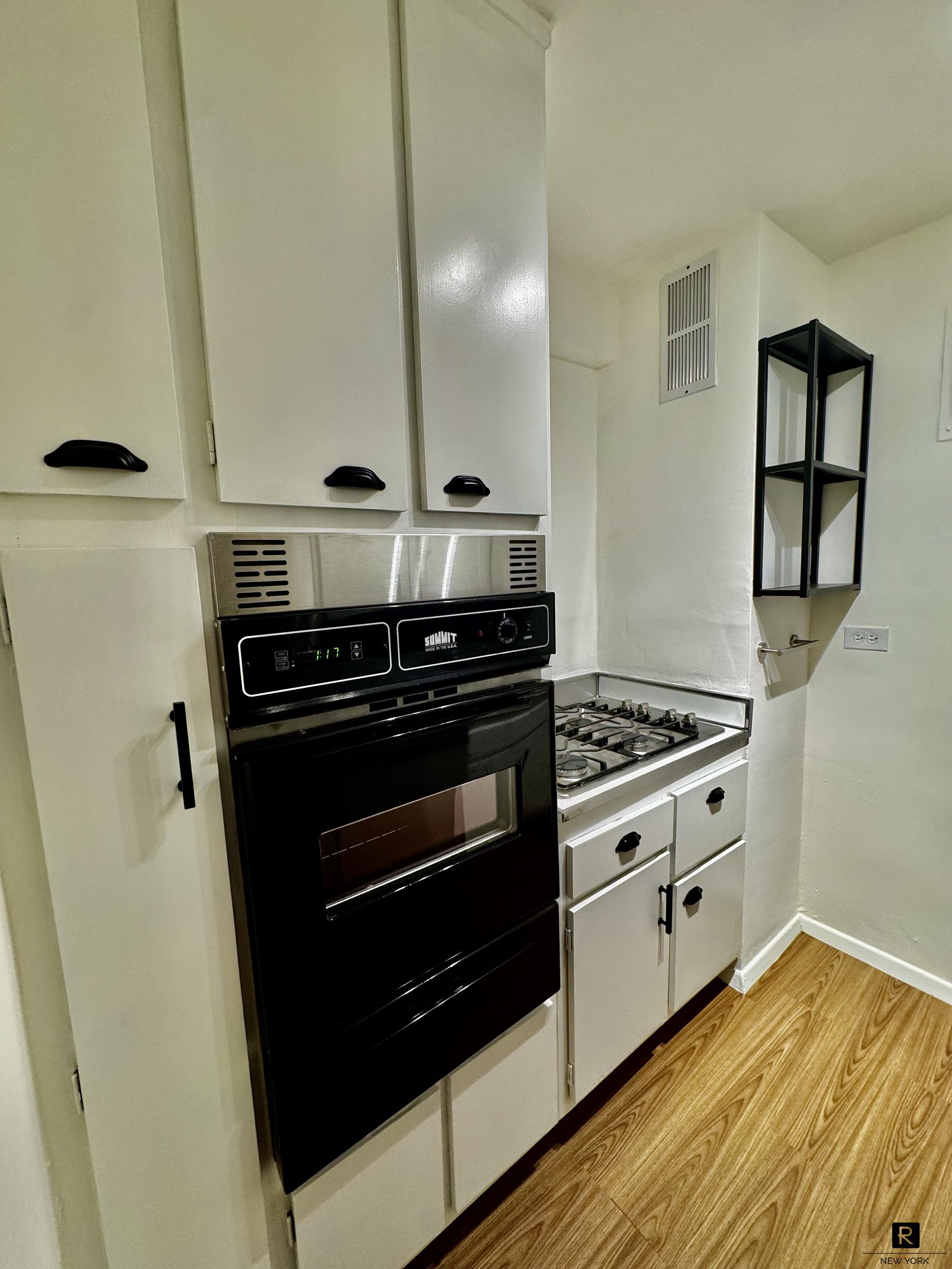 525 East 82nd Street Upper East Side New York NY 10028