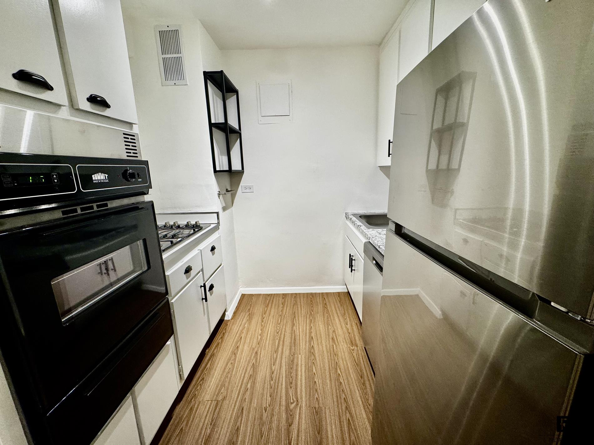 525 East 82nd Street Upper East Side New York NY 10028