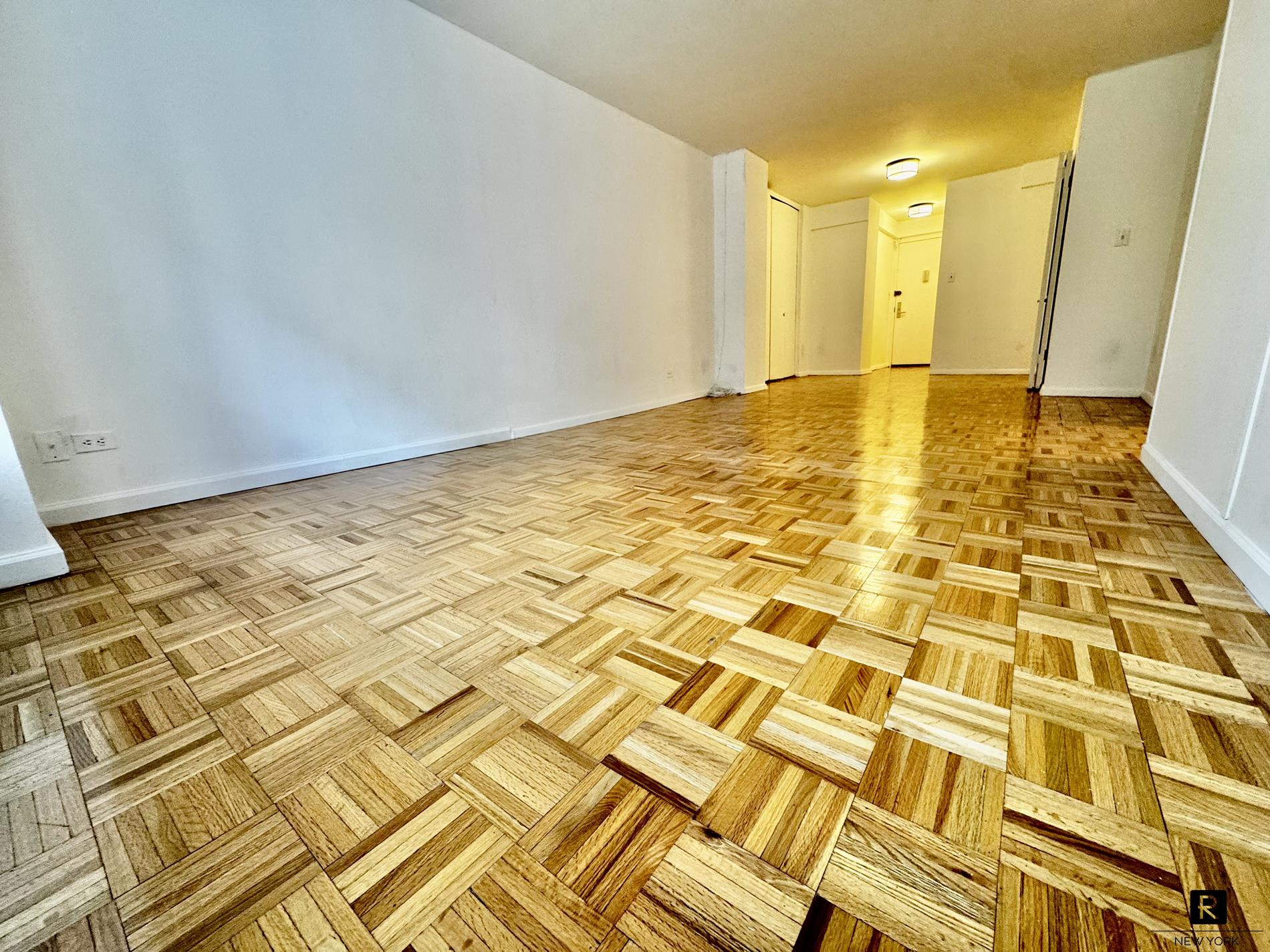 525 East 82nd Street Upper East Side New York NY 10028