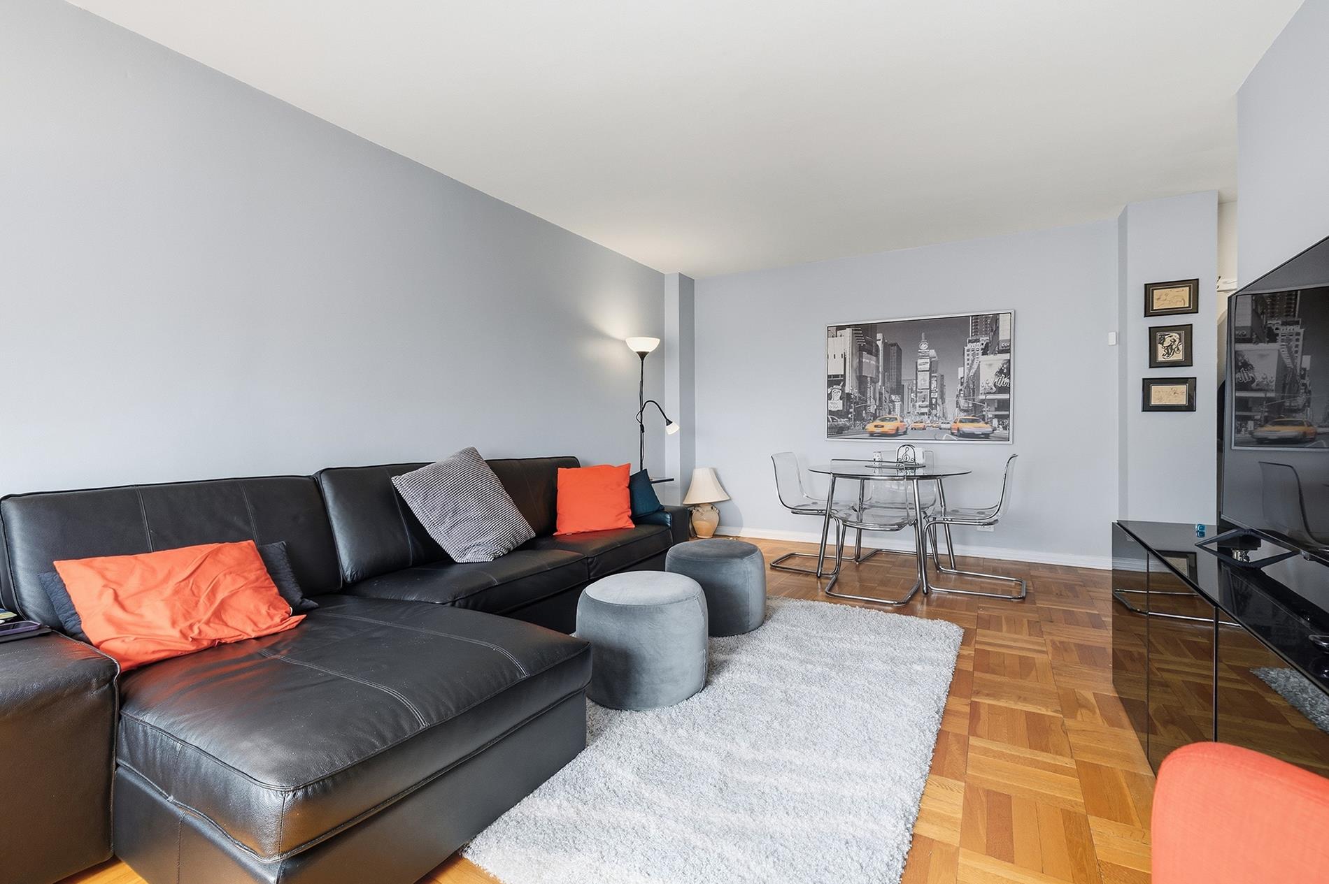 60 Knolls Crescent 10-L Spuyten Duyvil Bronx NY 10463