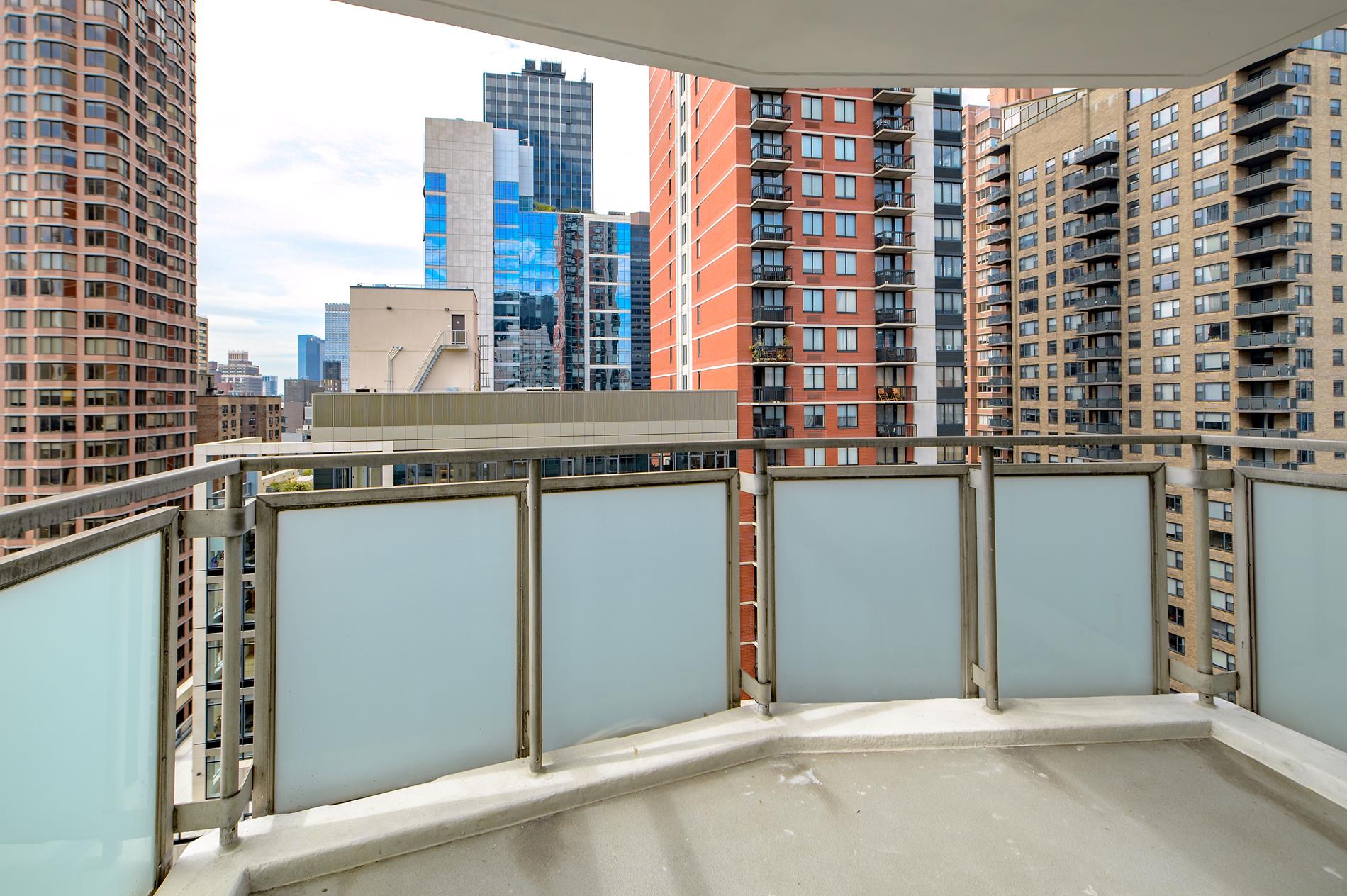 300 East 40th Street 26-R Murray Hill New York NY 10016