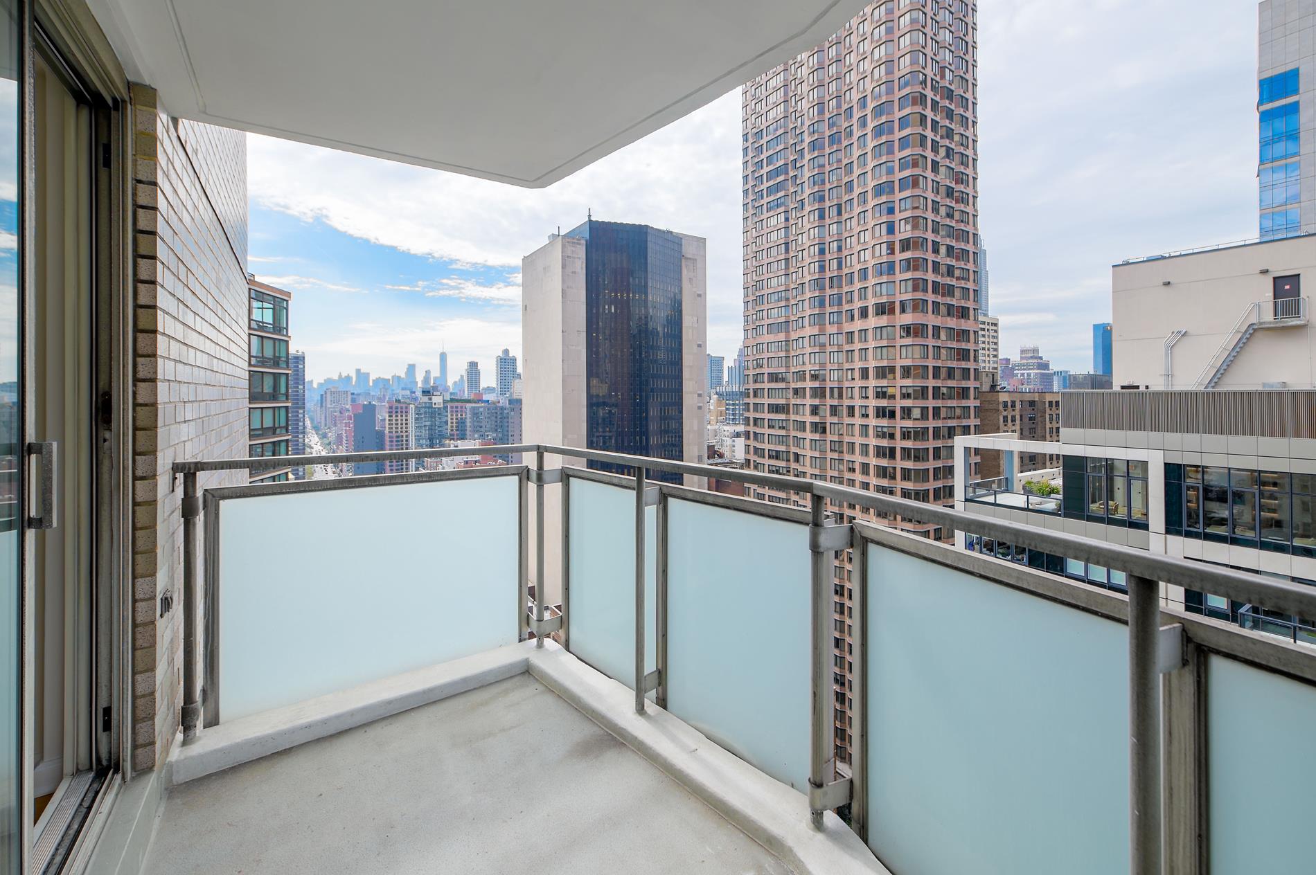 300 East 40th Street 26-R Murray Hill New York NY 10016