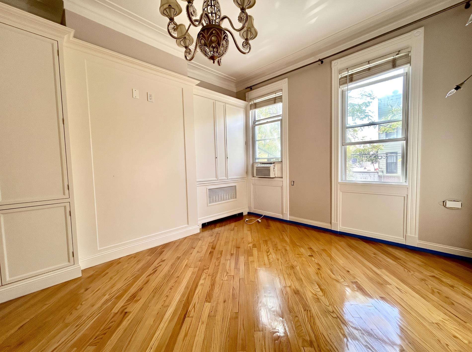 579 Seneca Avenue 2-L Ridgewood Queens NY 11385