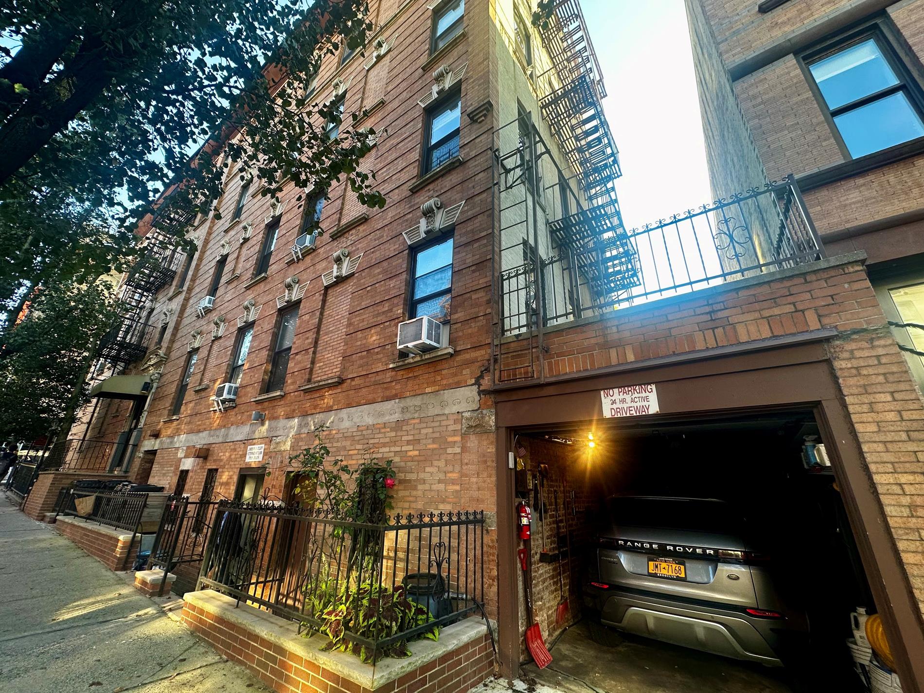 438 4th Street 4-A Park Slope Brooklyn NY 11215