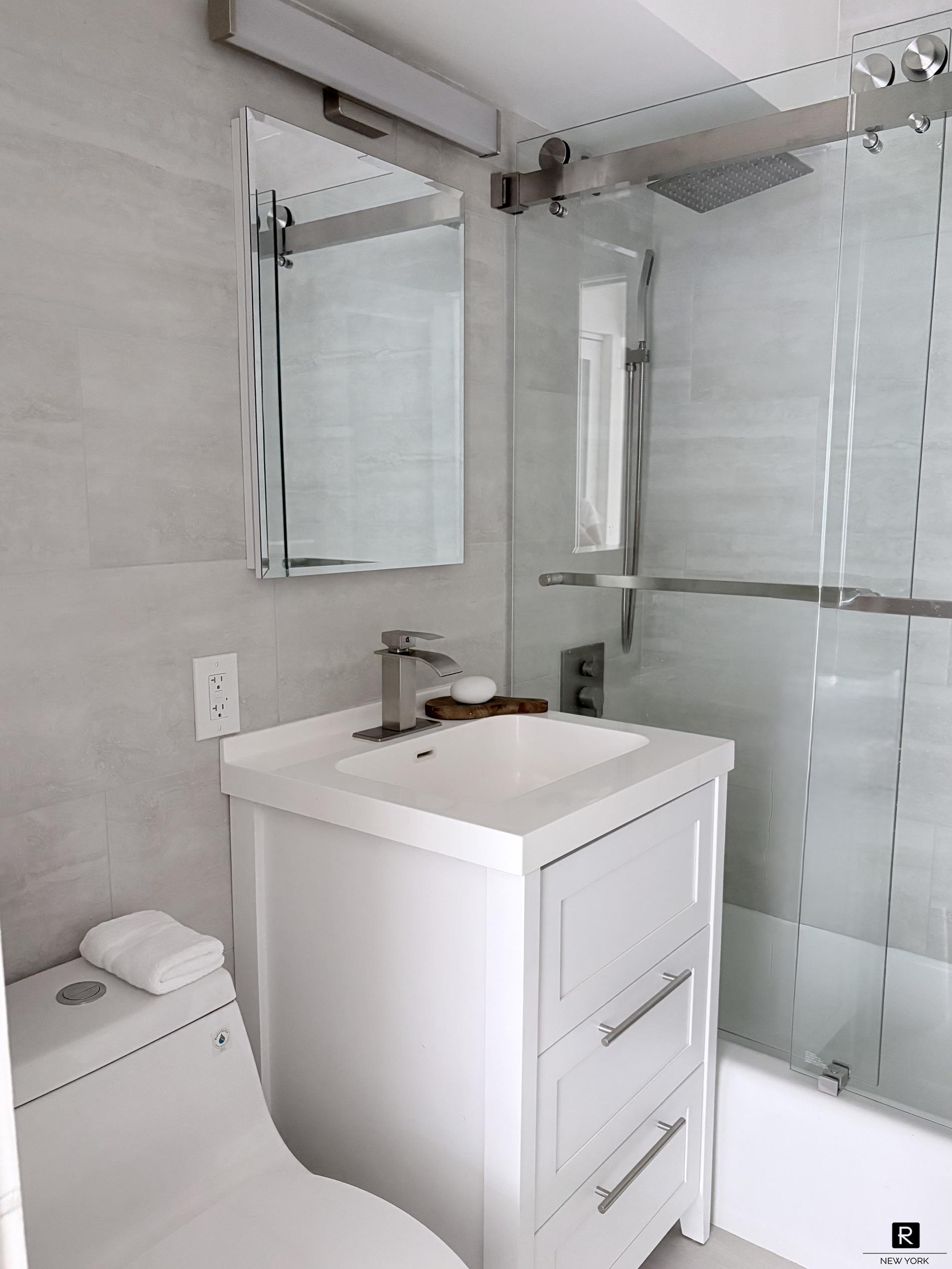 220 East 67th Street Upper East Side New York NY 10065