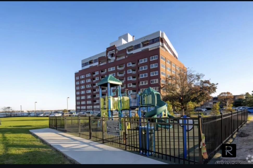 80 Bay Street Landing St. George Staten Island NY 10301
