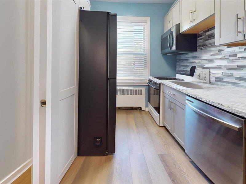 251-29 71st Avenue Glen Oaks Queens NY 11426