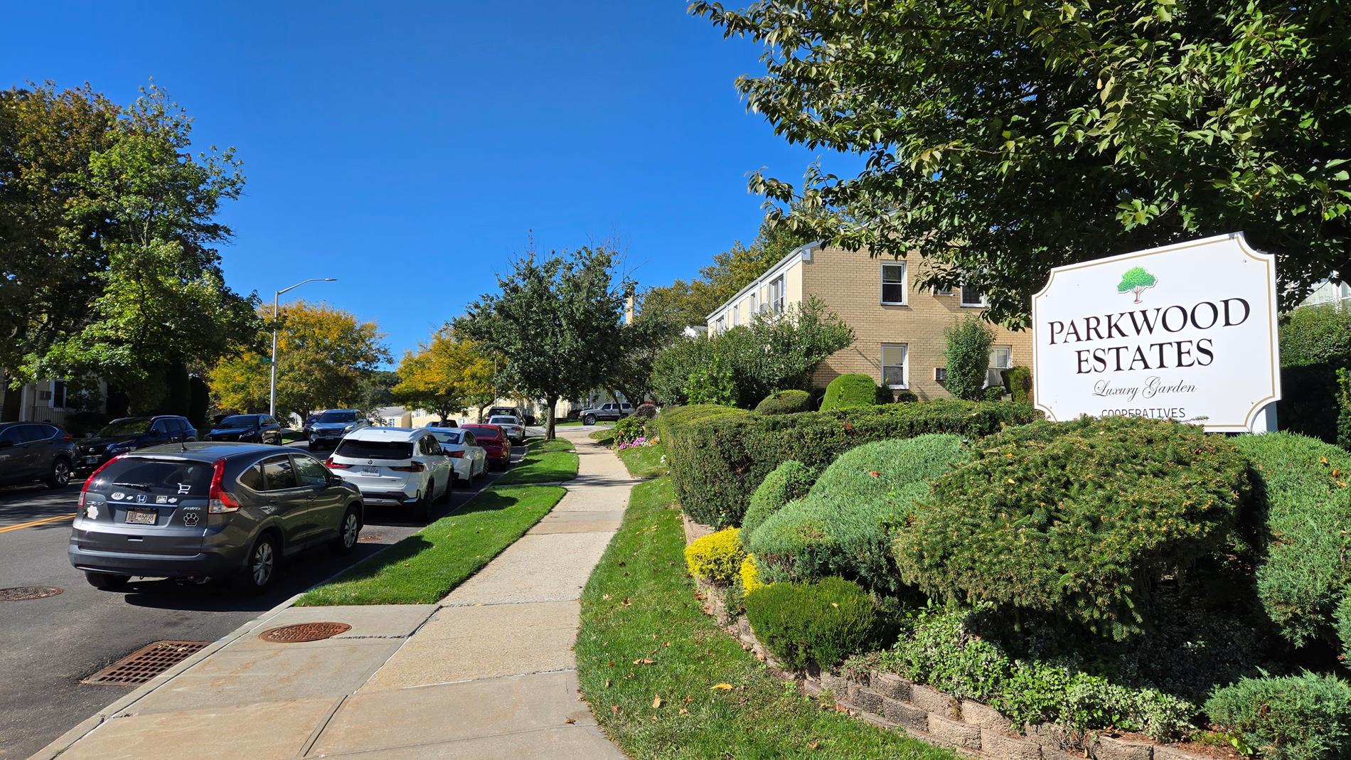 251-29 71st Avenue Glen Oaks Queens NY 11426