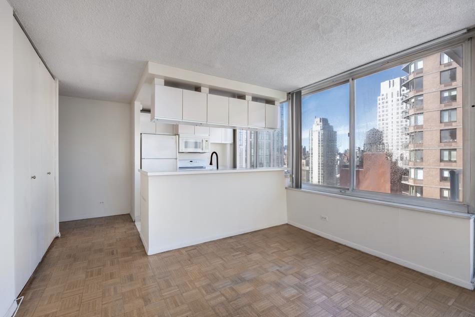 404 East 79th Street 22-C Upper East Side New York NY 10075