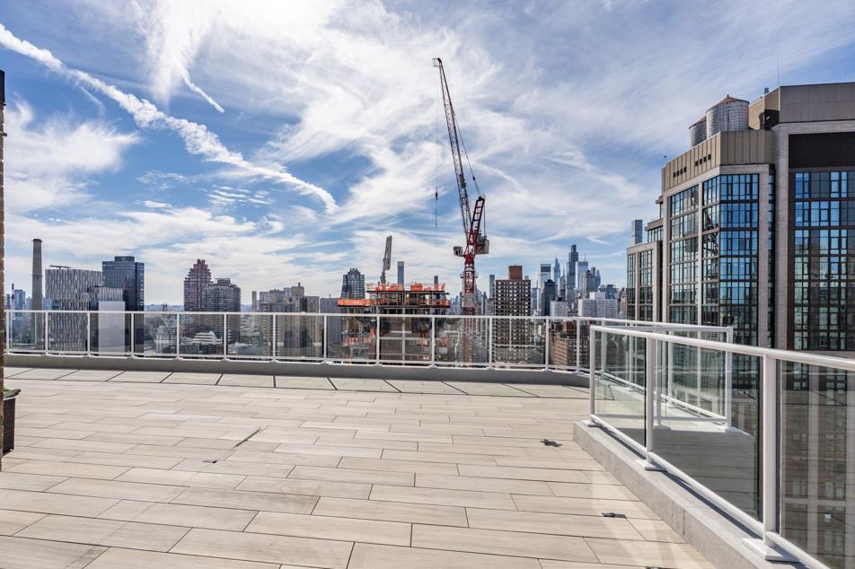 404 East 79th Street 22-C Upper East Side New York NY 10075